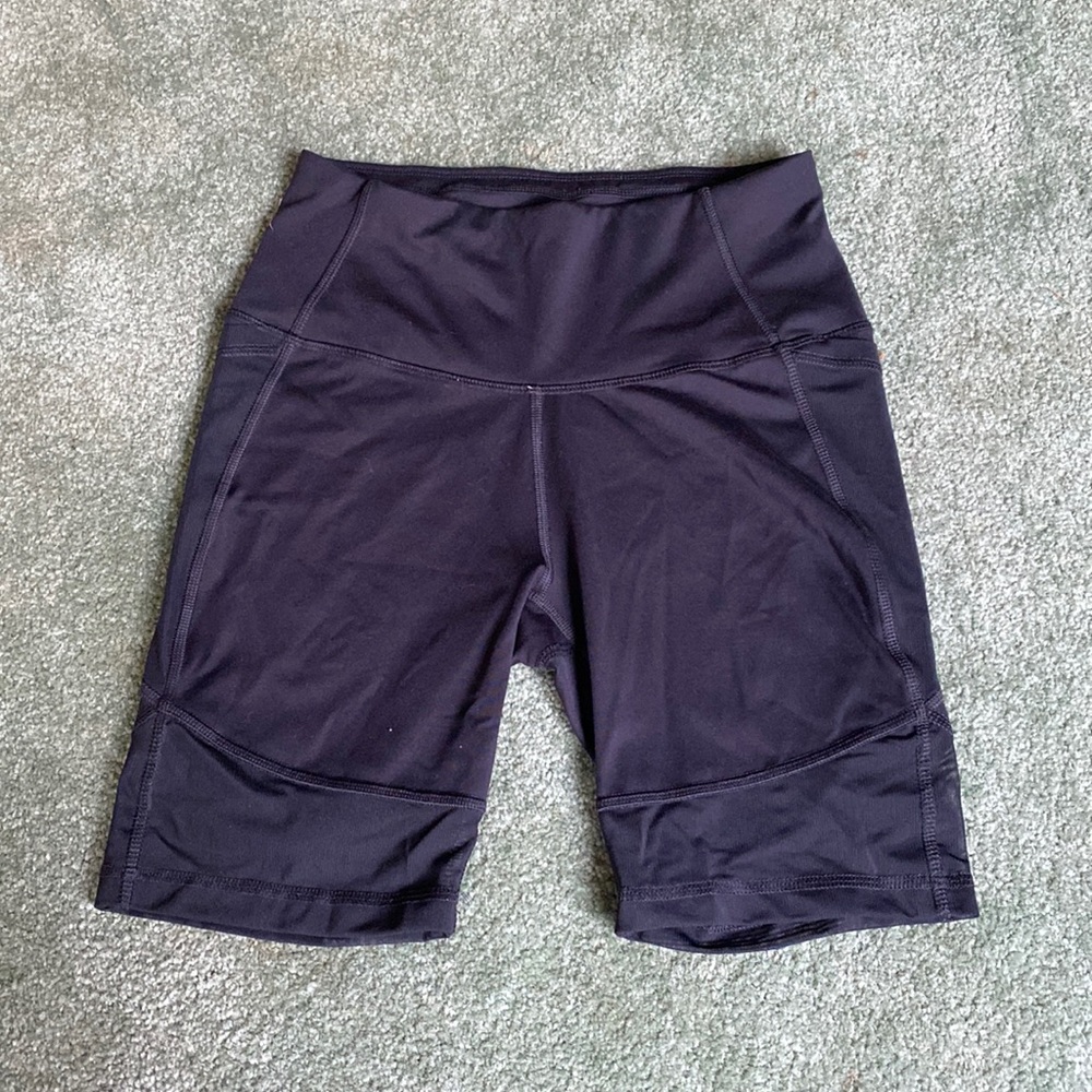 biker shorts